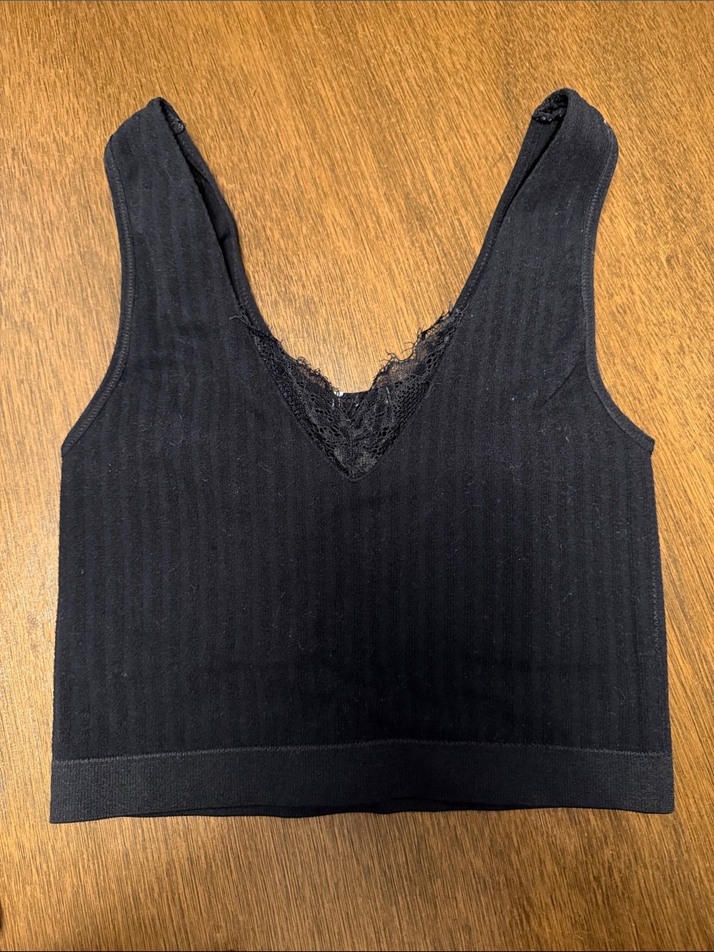 Women's Lace-Trim Ribbed Bralette Crop Top - Black